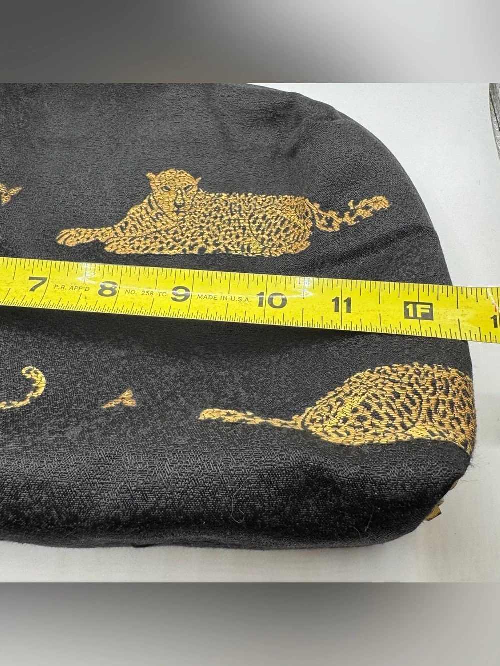 VTG Womens Leopard Print Black Zipper Travel Case with Pouch Set Maximalist